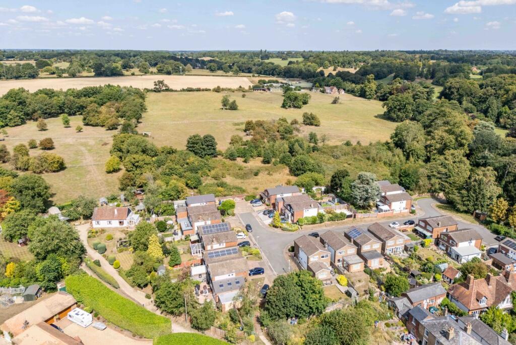 Additional image 19 of Garden Court, Wheathampstead, St. Albans, Hertfordshire, AL4