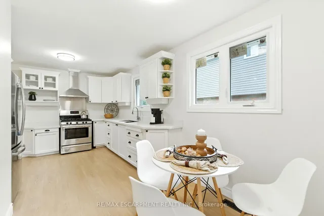 Additional image 5 of 1423 Thornton Rd