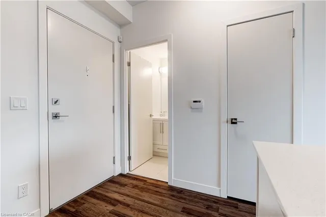 Additional image 2 of 2087 Fairview St Unit 2101