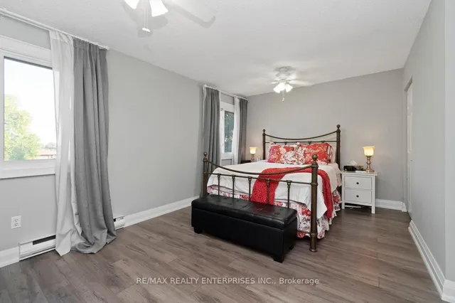 Additional image 15 of 63 Fonthill Rd Unit 21