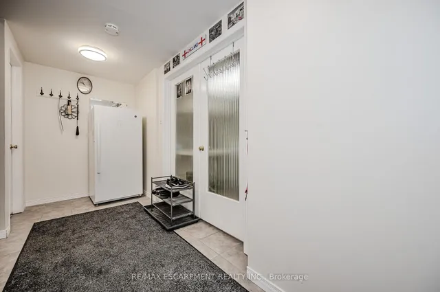 Additional image 41 of 38 Elora Dr Unit 21