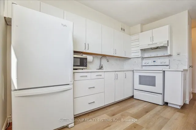 Additional image 7 of 700 Dynes Rd Unit 614