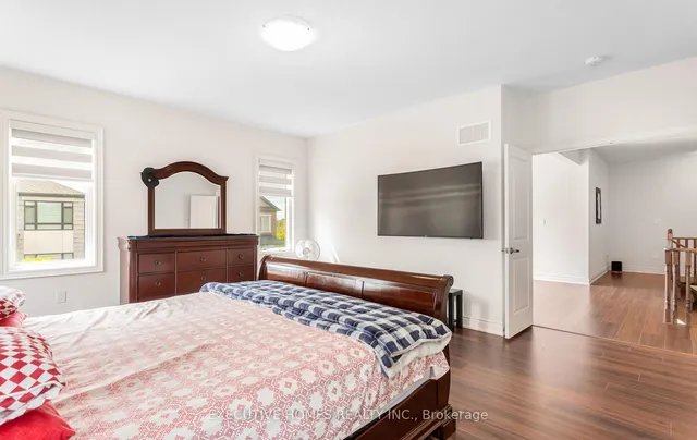 Additional image 29 of 77 Pond View Gate