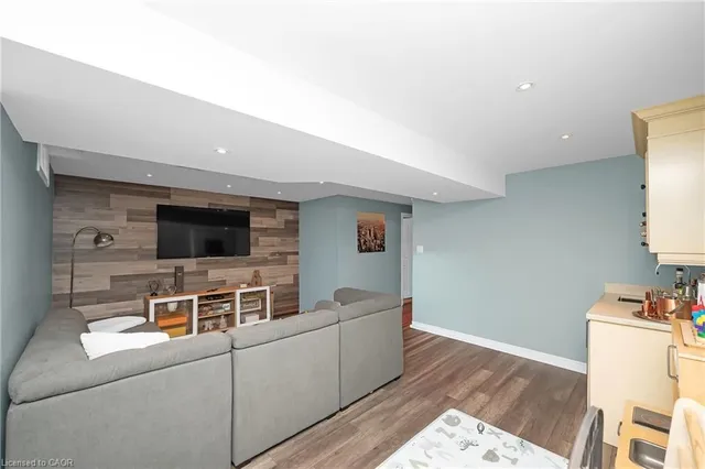 Additional image 34 of 69 Escarpment Dr