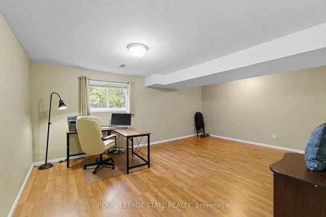 Additional image 24 of 27 Glenhollow Dr