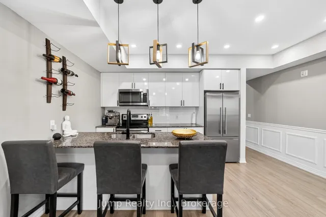 Additional image 17 of 1206 Main St Unit 107