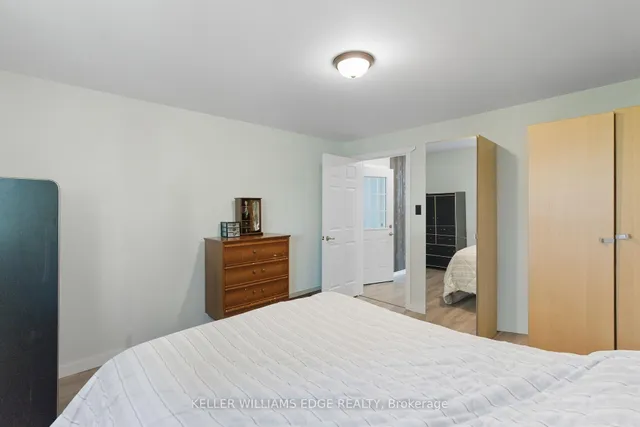 Additional image 38 of 1402 Hwy 6