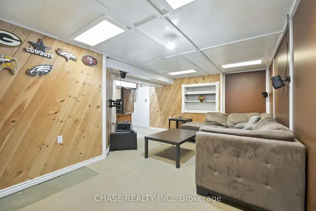 Additional image 16 of 554 Pinedale Ave