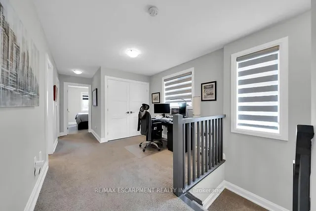 Additional image 12 of 123 WESTBANK Tr