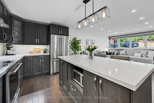 Additional image 23 of 1377 Lakeshore Rd Unit 104