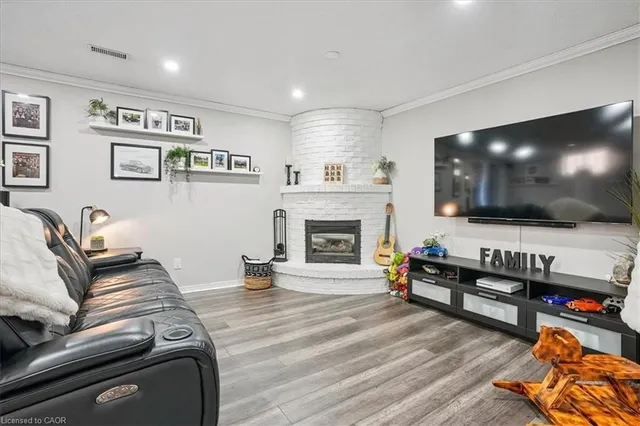 Additional image 29 of 307 Highridge Ave