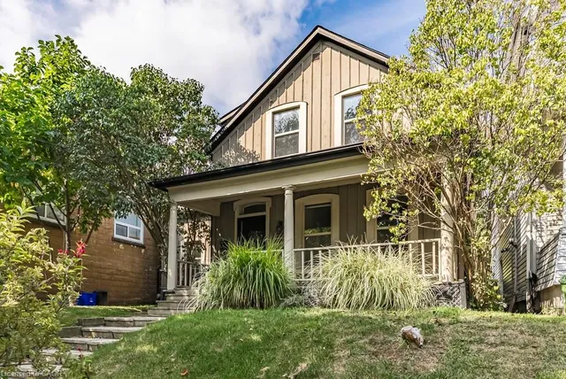 Additional image 3 of 499 Hughson St