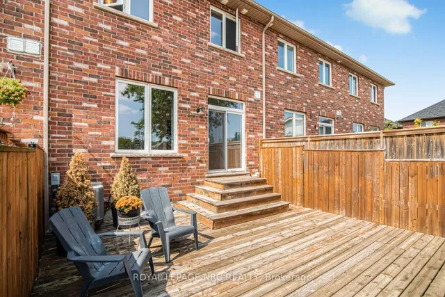 Additional image 35 of 45 Seabreeze Cres Unit 22