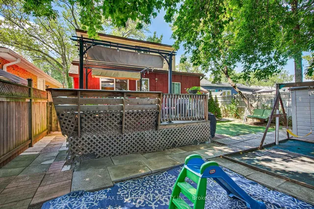 Additional image 38 of 146 Normanhurst Ave