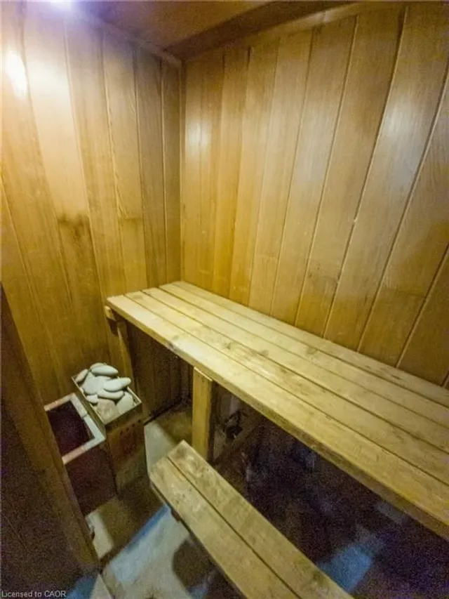 Additional image 35 of 164 Laurier Ave