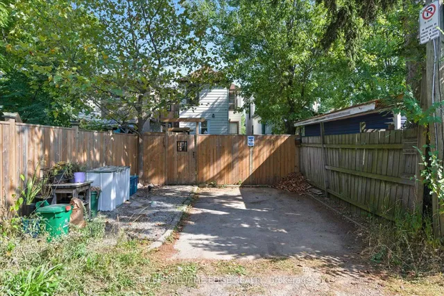 Additional image 38 of 163 Grosvenor Ave