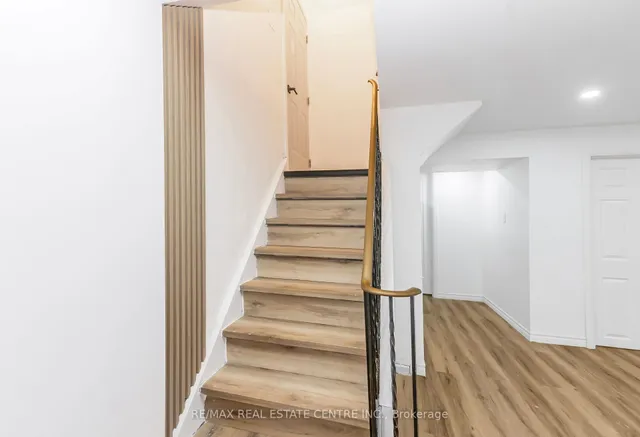 Additional image 32 of 959 Mohawk Rd