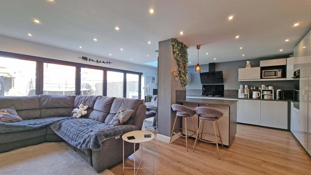 Additional image 4 of Shenstone Road, Nr Hollywood