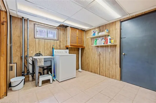 Additional image 26 of 142 Fernwood Cres