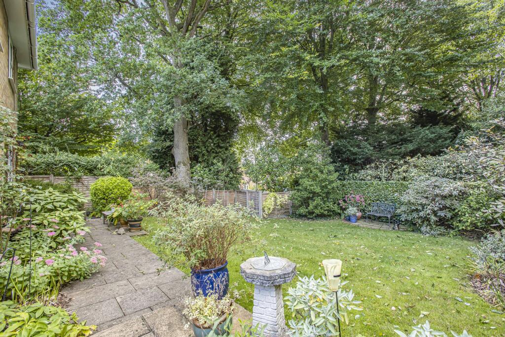 Additional image 25 of Woodland Rise, Welwyn Garden City, AL8