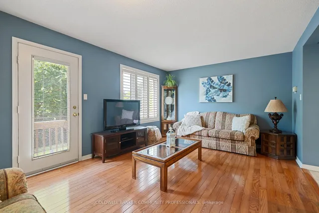 Additional image 18 of 1809 Upper Wentworth St Unit 14