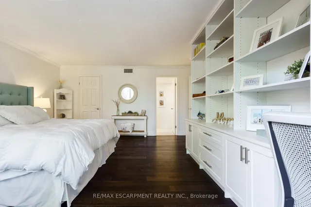 Additional image 28 of 150 Wilson St Unit 301