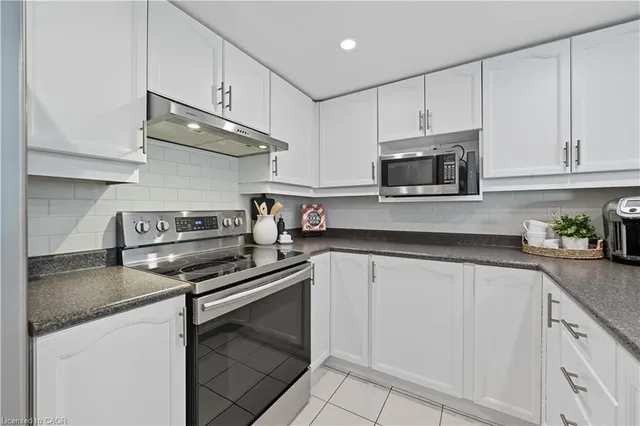 Additional image 13 of 3333 New St Unit 92