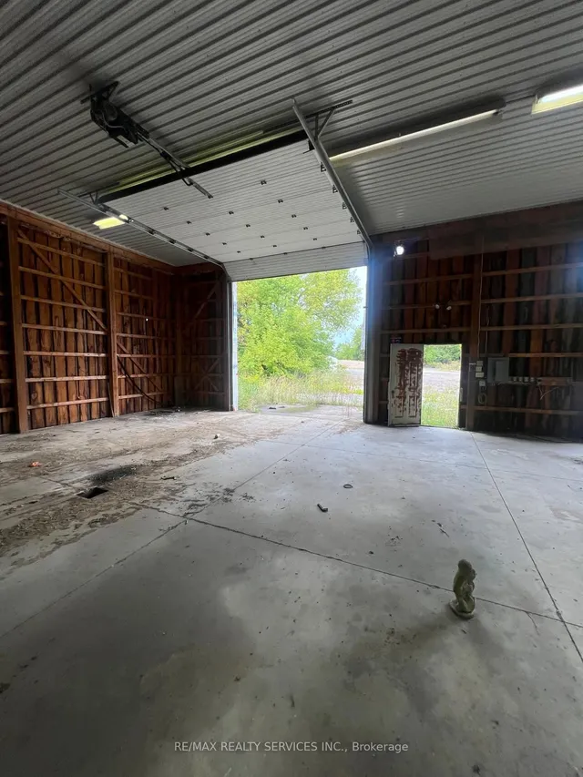 Additional image 27 of 2178 Highway 6