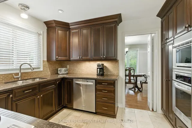 Additional image 10 of 561 Harmony Ave