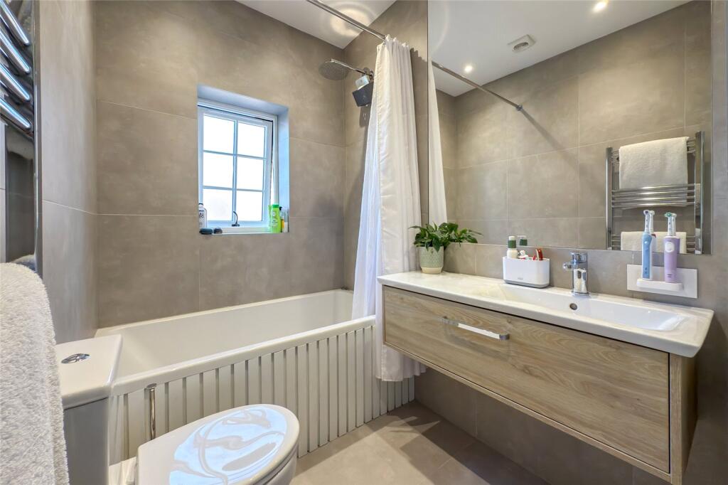 Additional image 11 of Park Hill, Harpenden, Hertfordshire, AL5