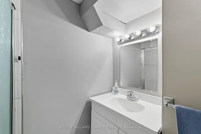 Additional image 28 of 446 East 42nd St