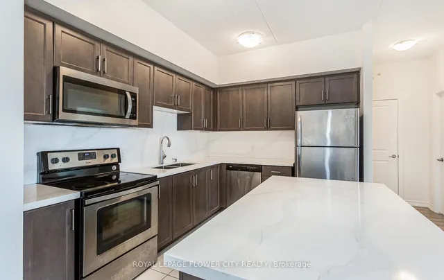 Additional image 17 of 640 Sauve St Unit 313