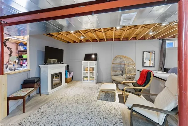 Additional image 32 of 40 Benedict Pl