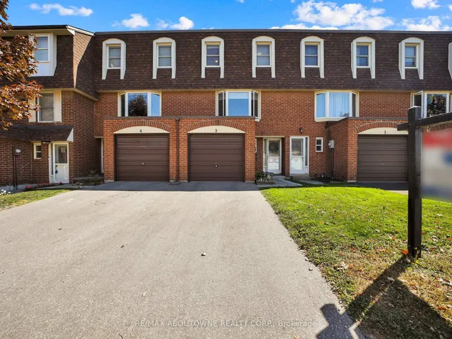 371 Bronte St Unit 3