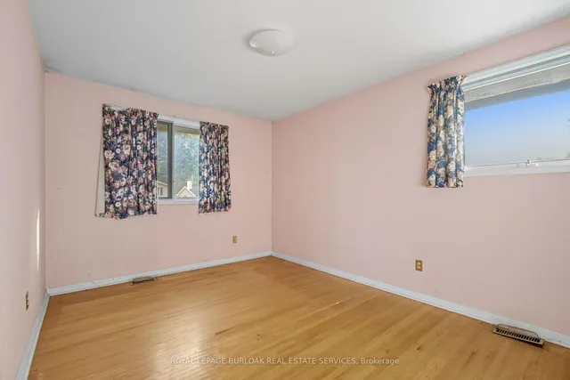 Additional image 20 of 264 Camelot Dr