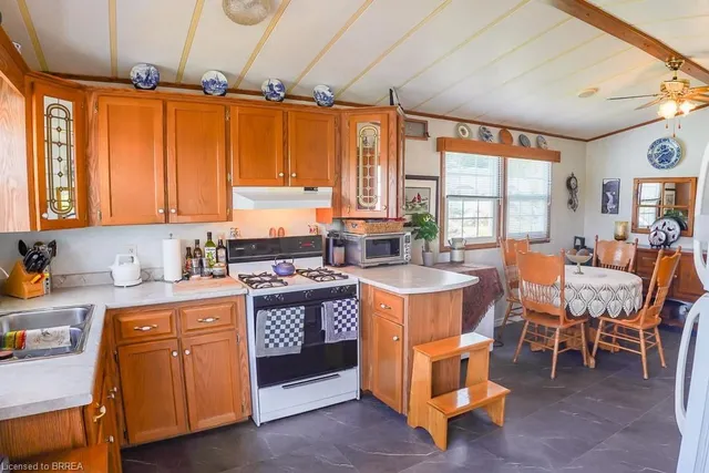 Additional image 22 of 2490 Governor's Rd Unit 17