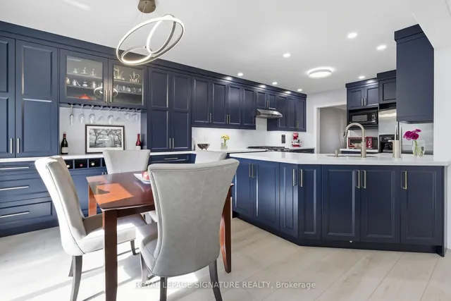 Additional image 6 of 2105 Newell Cres