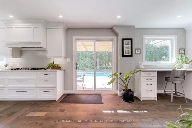 Additional image 16 of 2118 Agincourt Cres