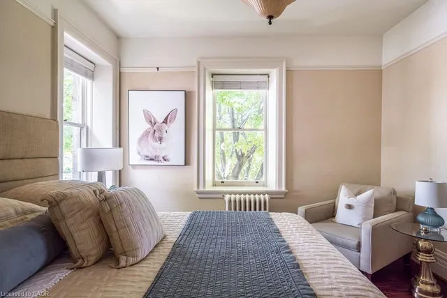 Additional image 21 of 77 Claremont Dr