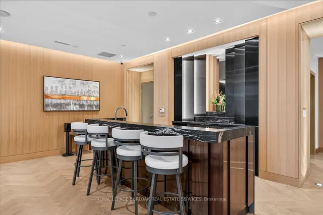 Additional image 40 of 1441 Elgin St Unit 306