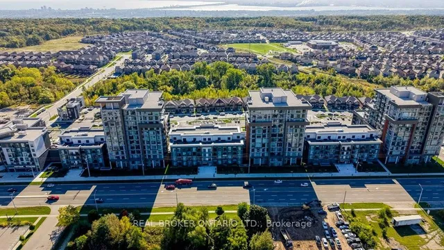 Additional image 35 of 460 Dundas St Unit 1108