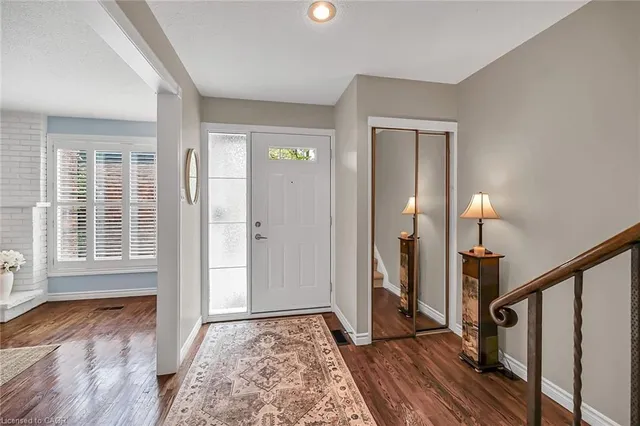 Additional image 6 of 1560 Kerns Rd Unit 7