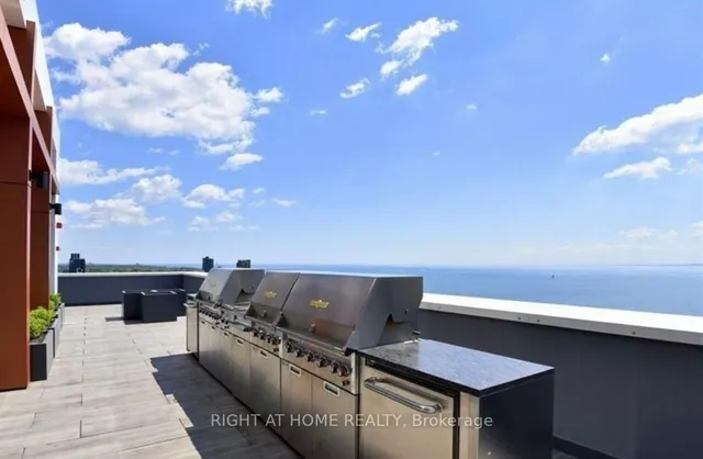 Additional image 21 of 500 Brock Ave Unit 404