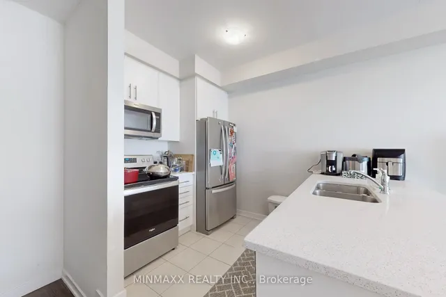 Additional image 18 of 590 North Service Rd Unit 59