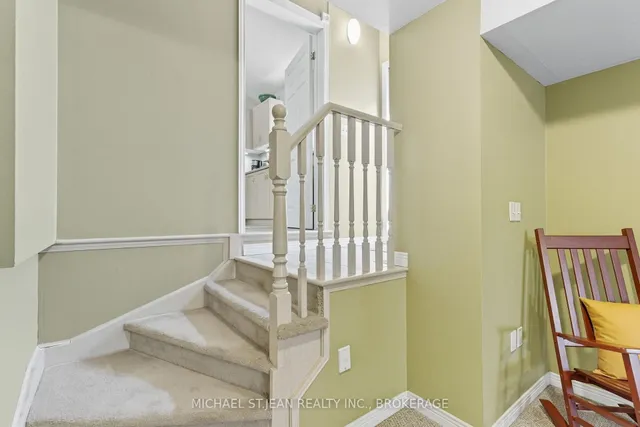 Additional image 22 of 20 Diamond Crt