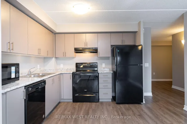 Additional image 22 of 716 Main St Unit 910