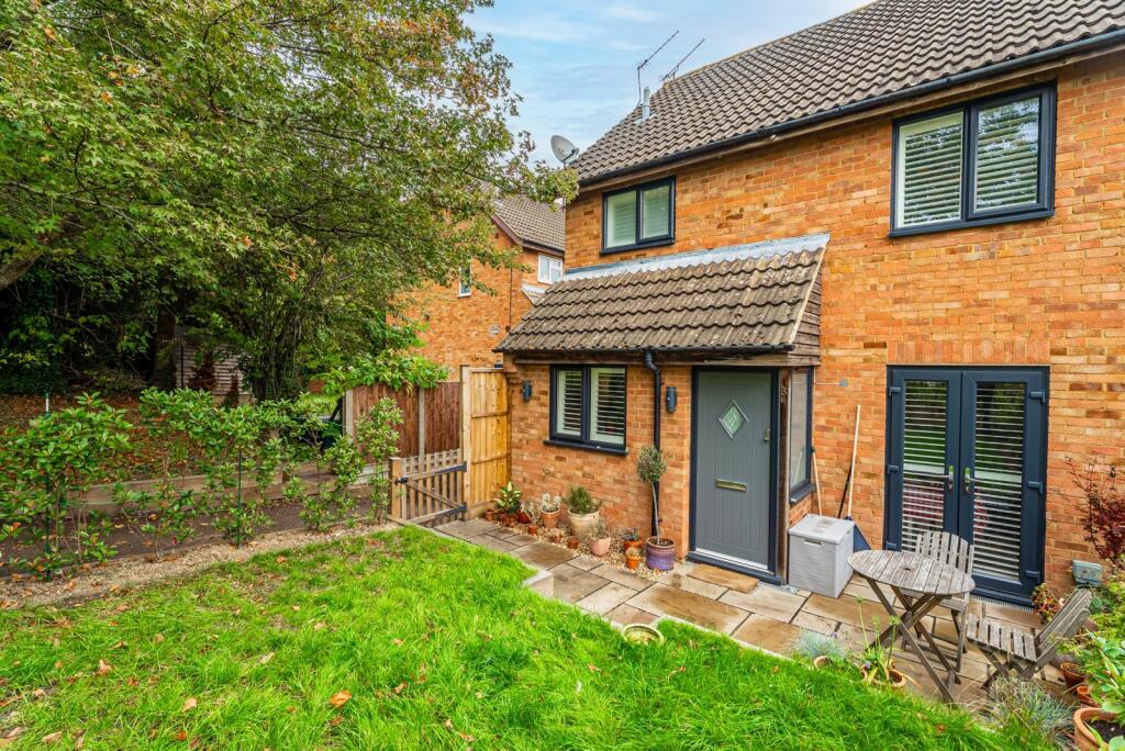 Property image for Larkswood Rise, St. Albans, Hertfordshire, AL4