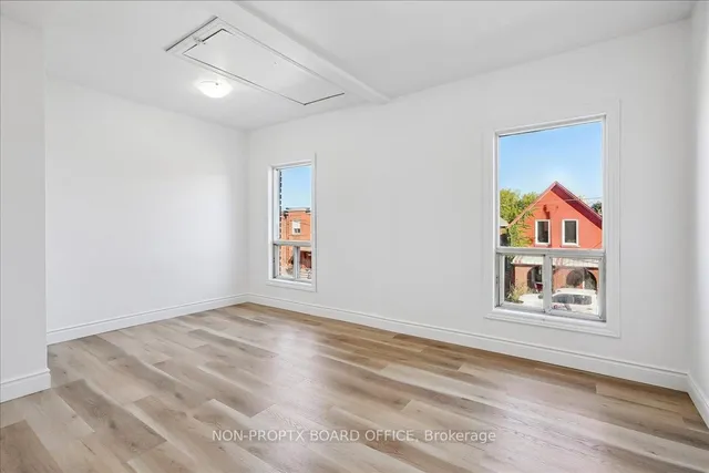 Additional image 18 of 49 Clyde St