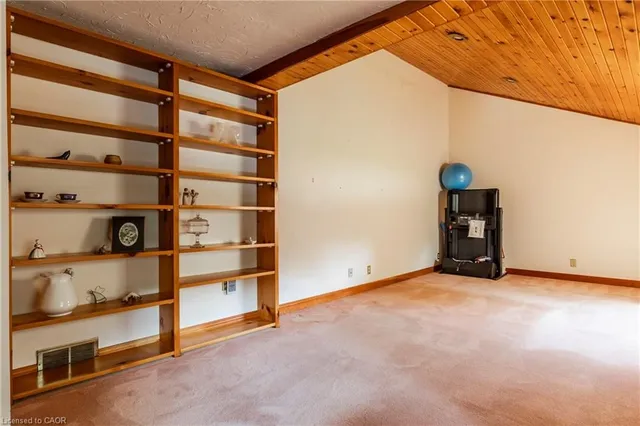 Additional image 31 of 17 Alma St