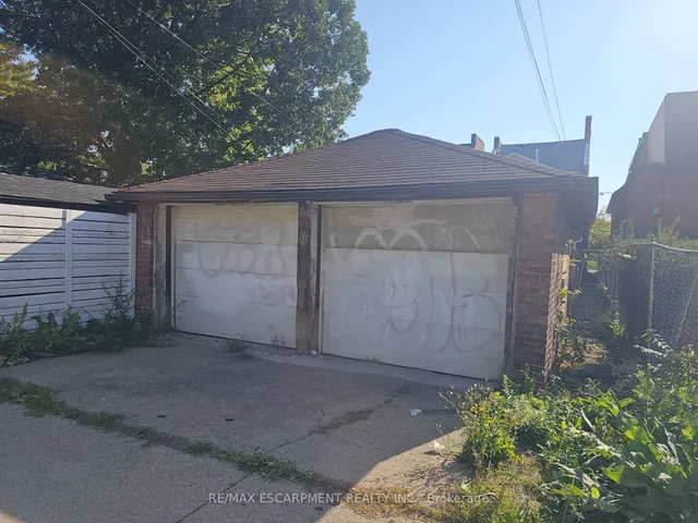 Additional image 30 of 59 VICTORIA Ave